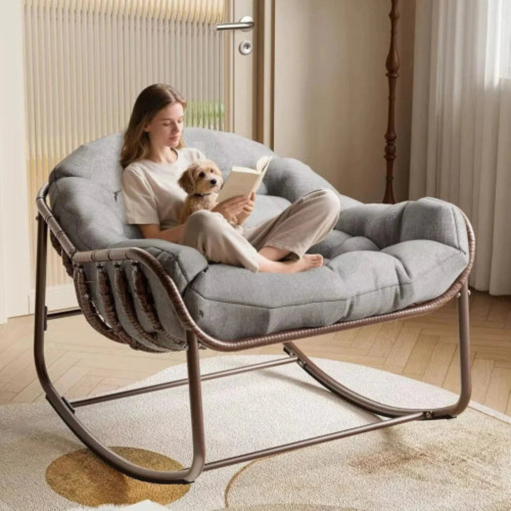 MAHÉ – Fauteuil à Bascule XL en Rotin Naturel Tressé