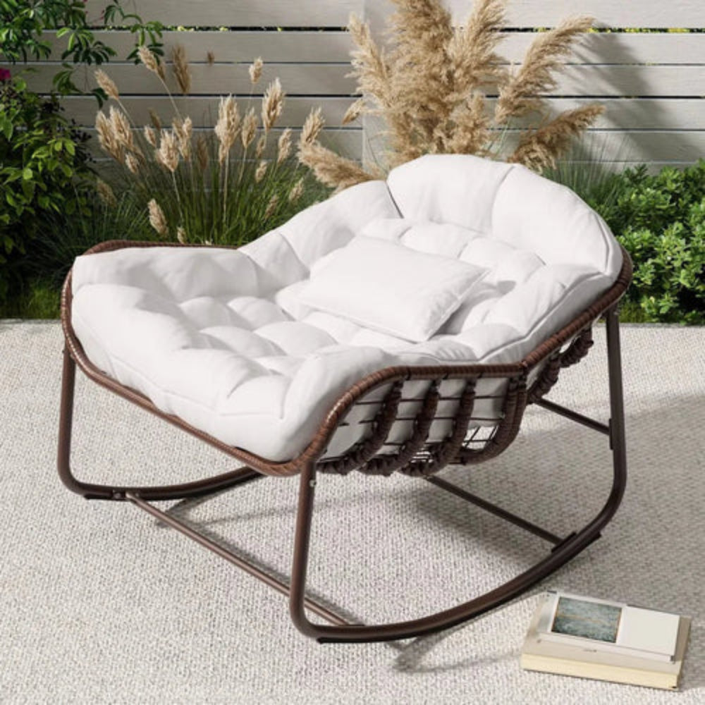 MAHÉ – Fauteuil à Bascule XL en Rotin Naturel Tressé